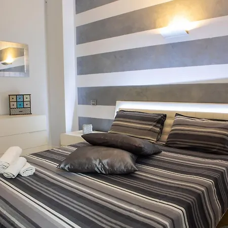 Corte Contessine アパート